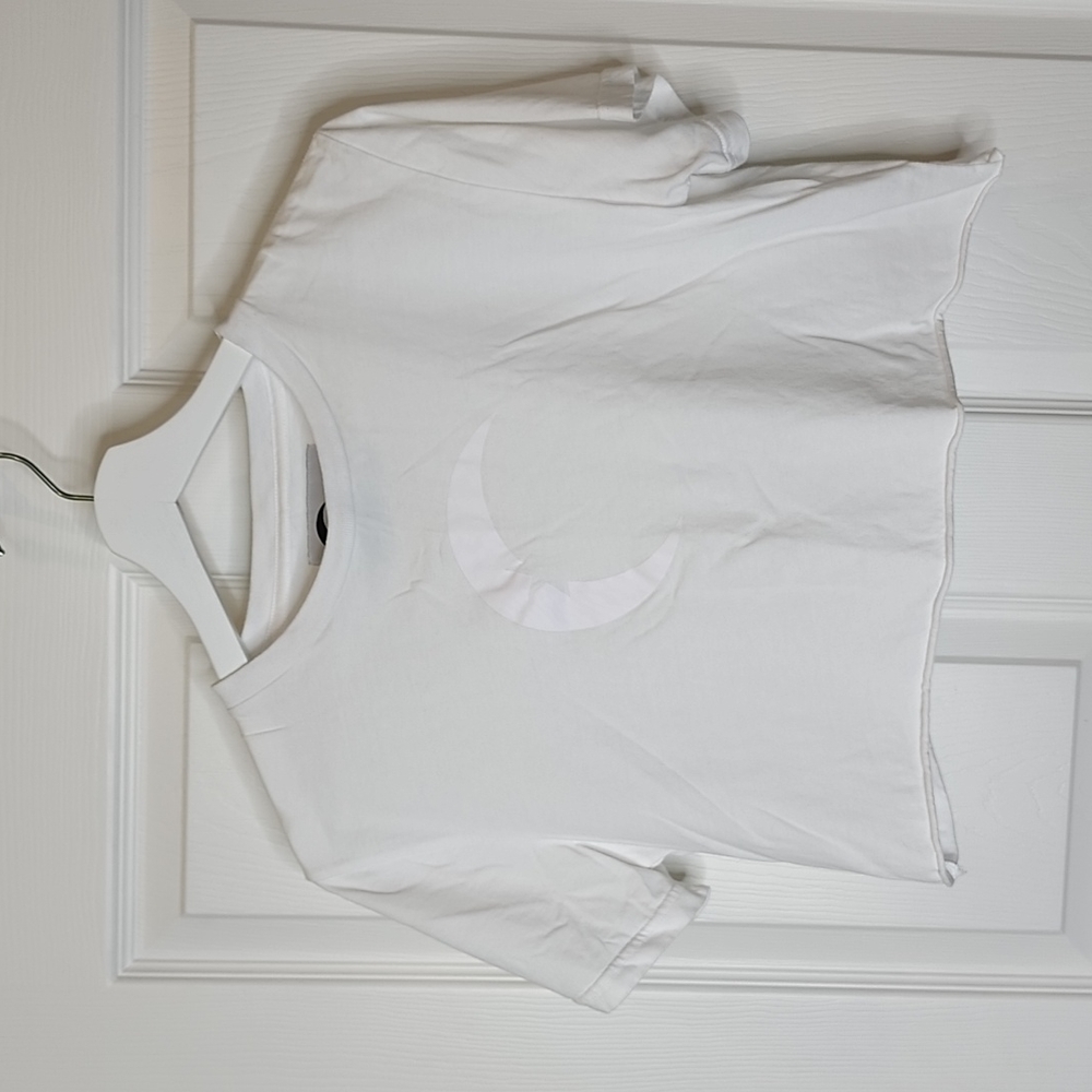 Zyia Active White Moon Graphic Logo Crop Top Short Sleeve Tee, Small